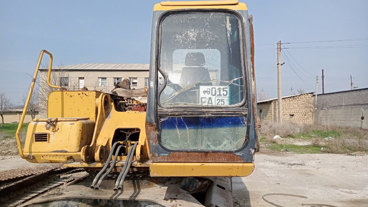 LIUGONG CLG925 LL  русумли Экскаватор, давлат рақамли  25 FA 015