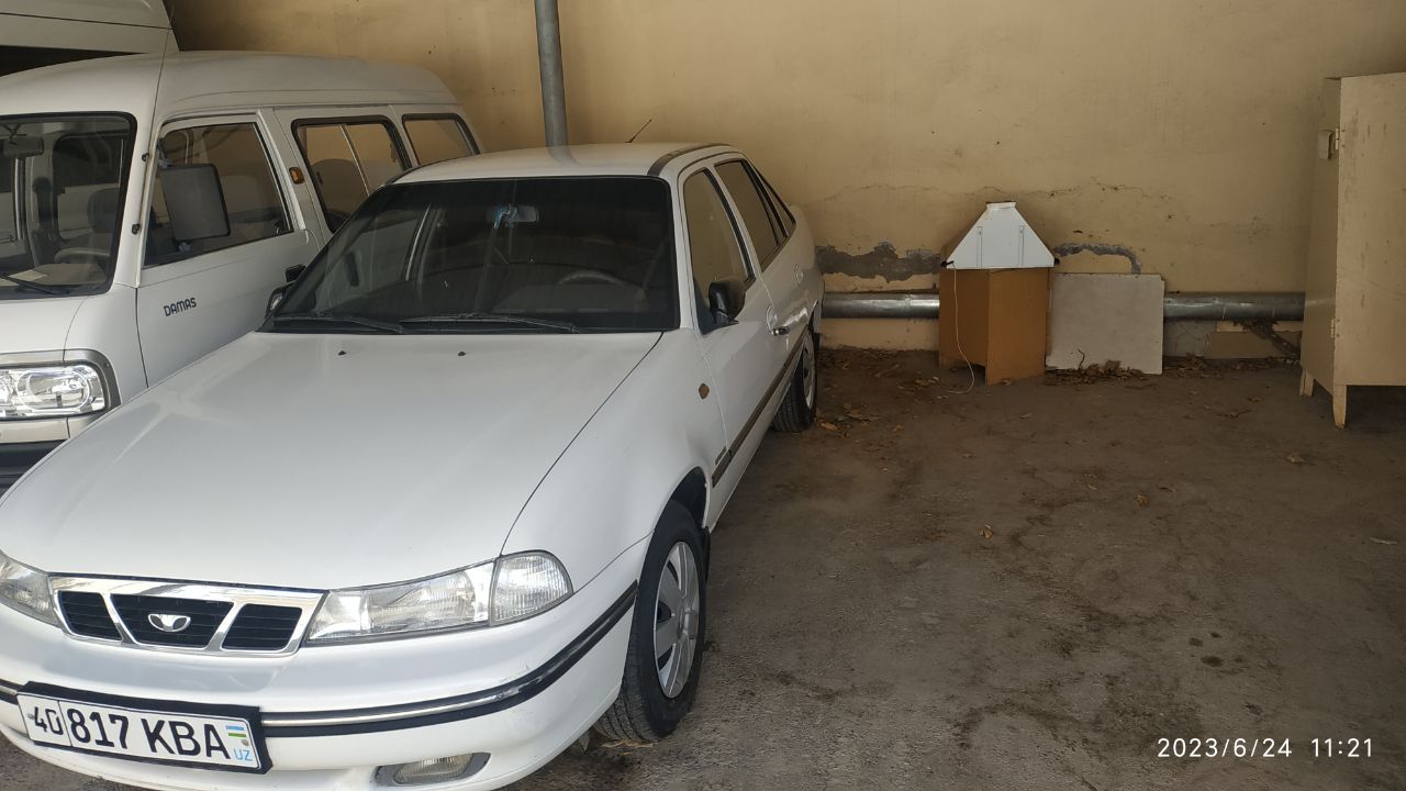 NEXIA DOHC русумли давлат рақами 40 817 KBA.