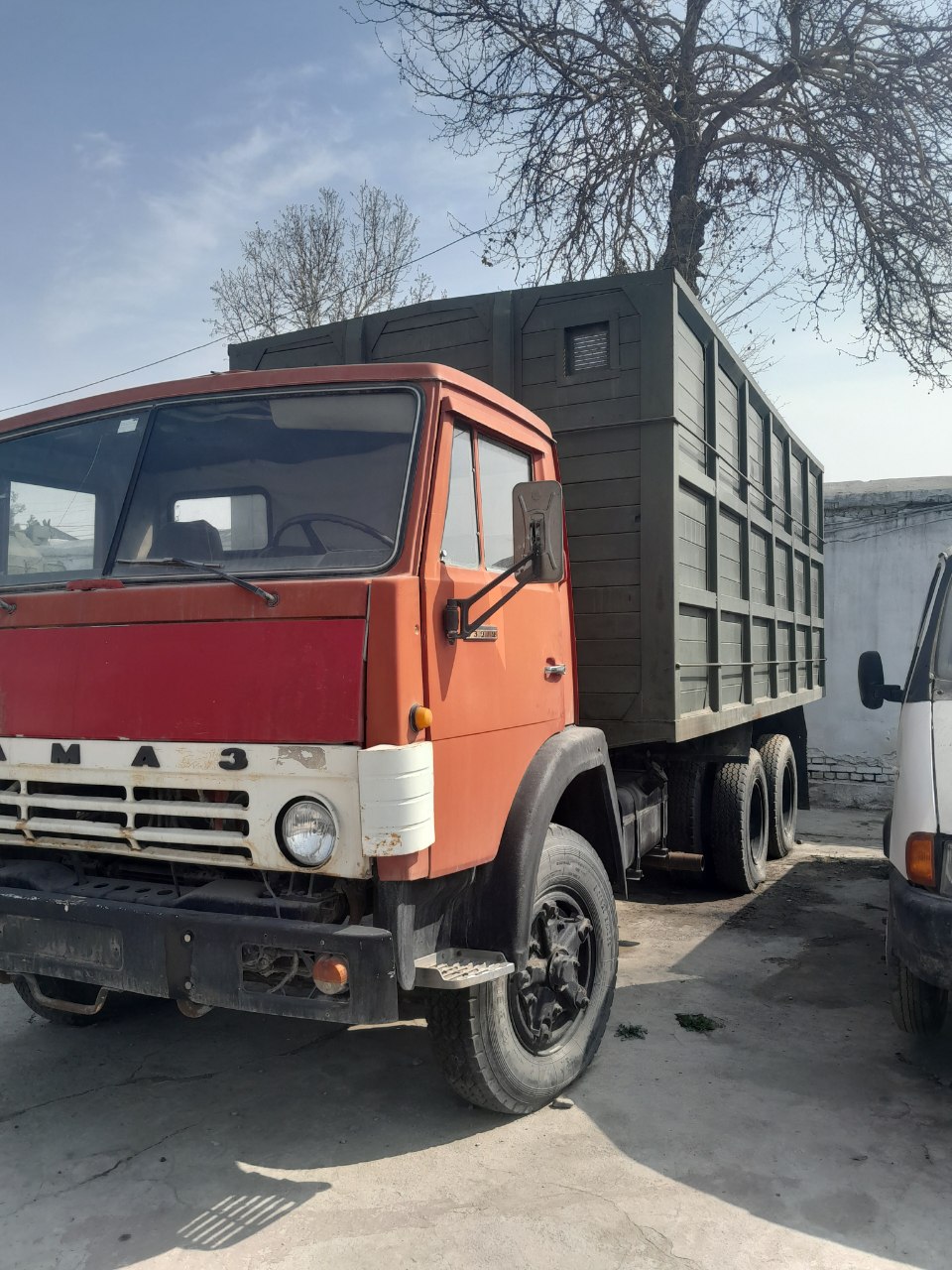КАМАЗ 53212 русумли  60/057FVV давлат рақамли
