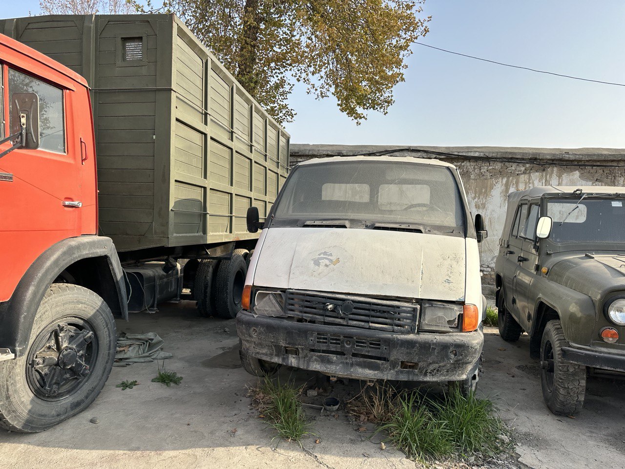 ГАЗ 3302 русумли  10AA111 давлат рақамли