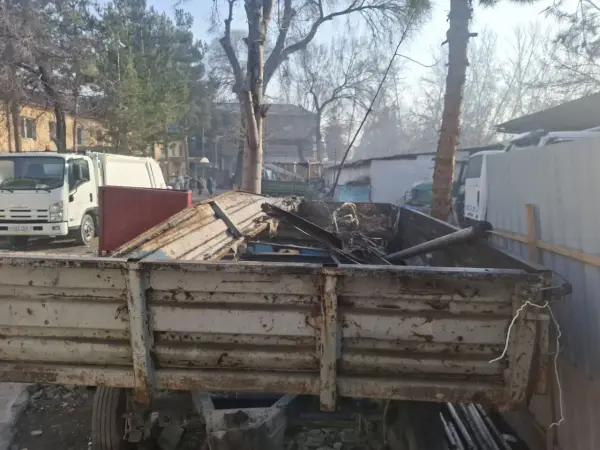 "Трактор Прицеп 2-ПТС-4-793" русумли, давлат рақами 60 АА 128.
